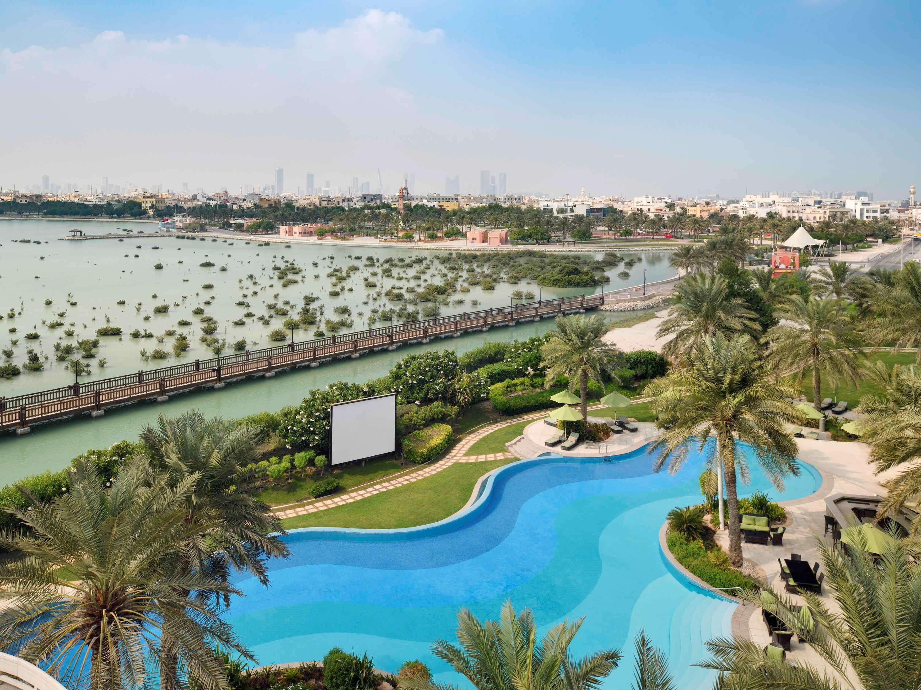 فندق موفنبيك البحرين المحرق المظهر الخارجي الصورة View of the lagoon