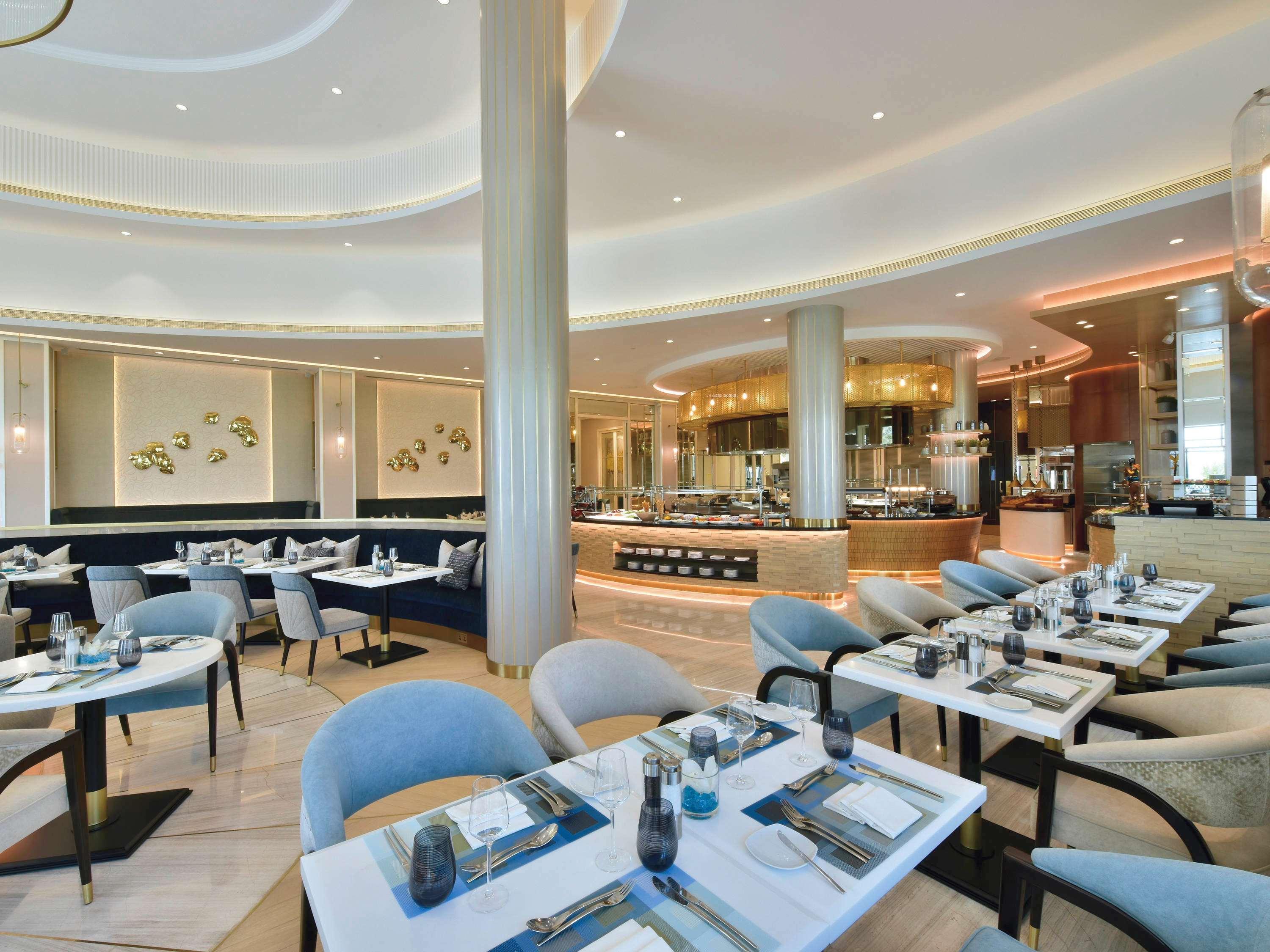 فندق موفنبيك البحرين المحرق المظهر الخارجي الصورة The restaurant